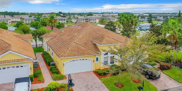 4737 CASSWELL