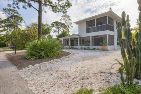 8481 BAY BREEZE LANE