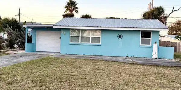 43 HIBISCUS DRIVE