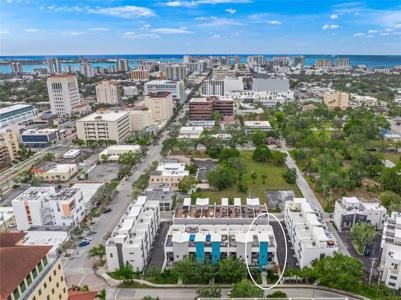 72 N SCHOOL AVENUE