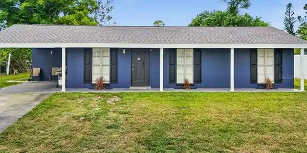 2103 HARIET STREET