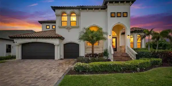 912 SYMPHONY BEACH LANE