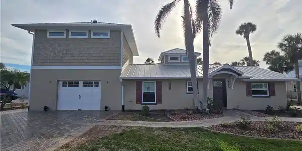 215 BAHIA VISTA
