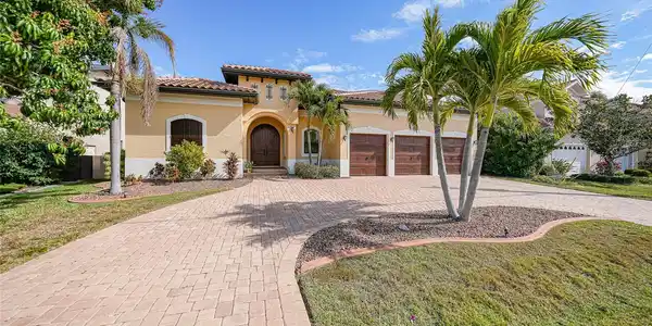 166 HIBISCUS DRIVE