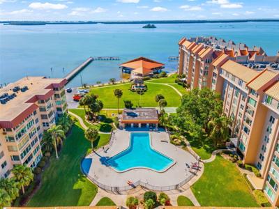 622 EDGEWATER