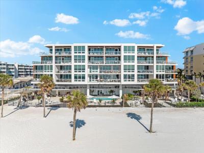 1035 SEASIDE DRIVE