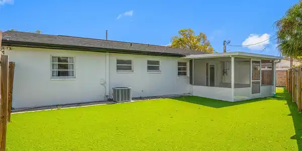 4916 CARLYLE ROAD