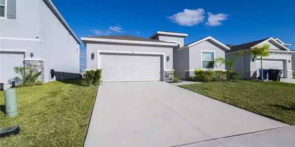 345 MANGROVE MANOR DRIVE