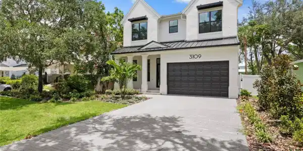 3109 W KNIGHTS AVENUE