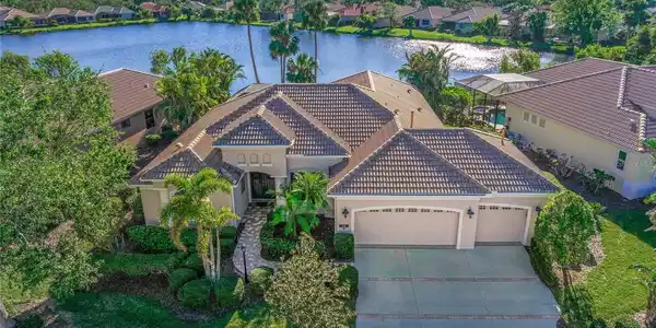 518 LUMINARY BOULEVARD
