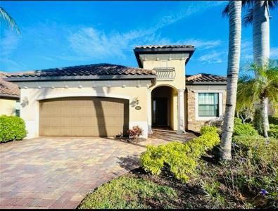 2902 AVIAMAR CIRCLE