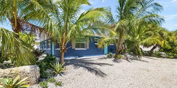 3016 GULF DRIVE
