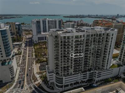 301 QUAY COMMONS
