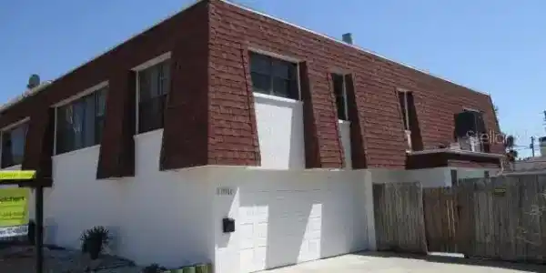 11906 LAGOON LANE