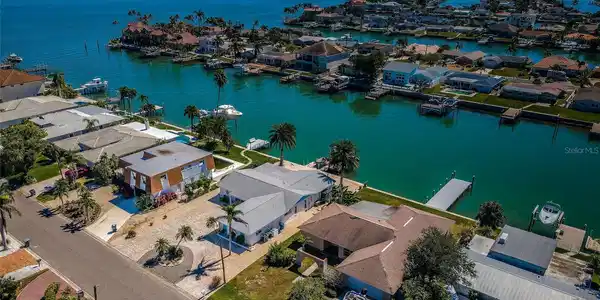 755 CAPRI BOULEVARD