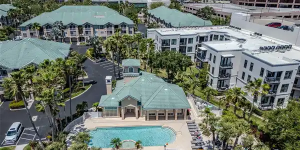 5301 BAY CLUB CIRCLE