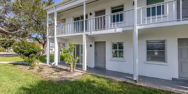 1001 INLET CIRCLE