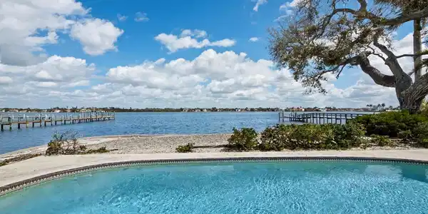 1267 STARBOARD LANE