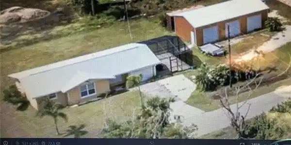 2727 POINCIANA COURT