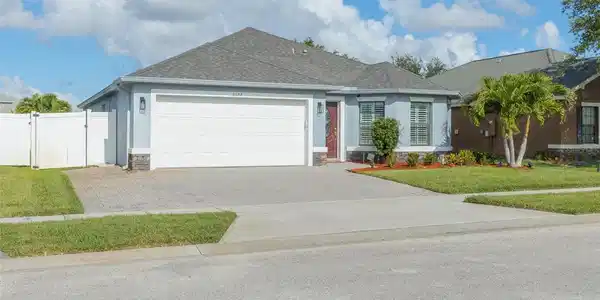 3672 BRANTLEY CIRCLE