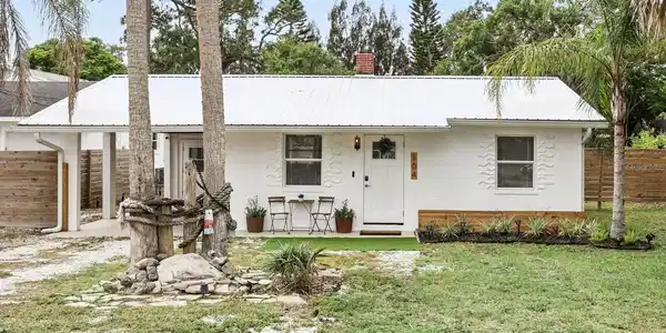 104 HESTER AVENUE