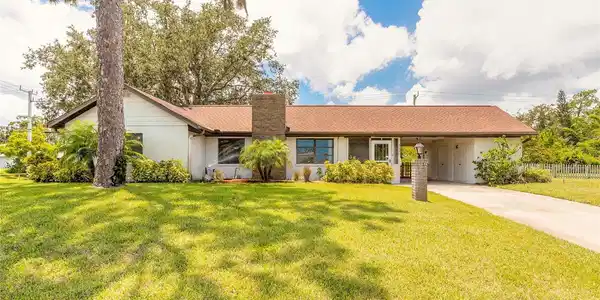2948 WILLOW OAK DRIVE