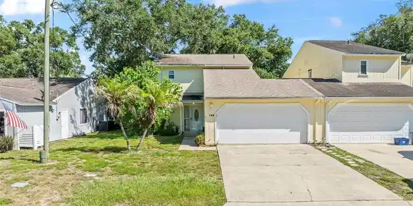 108 NORTHBROOK LANE