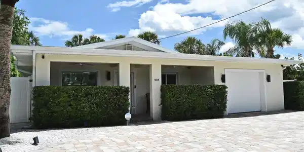 507 N PENINSULA AVENUE