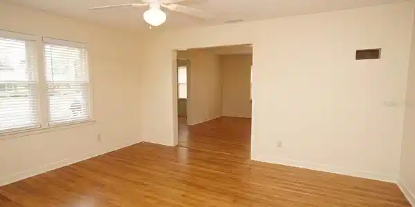 Image 4 Image 4