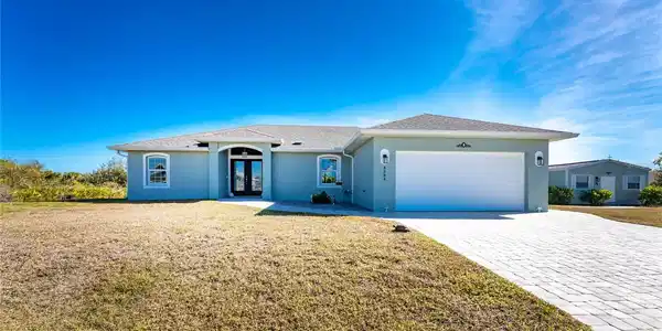 4384 KEMPSON LANE