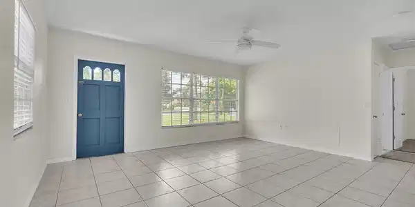 Image 4 Image 4