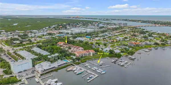 123 MARINA BAY DRIVE