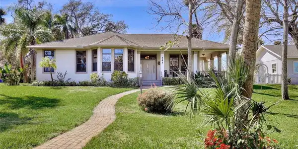 342 N RIVERSIDE DRIVE