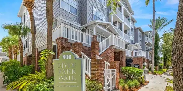 800 S DAKOTA AVENUE