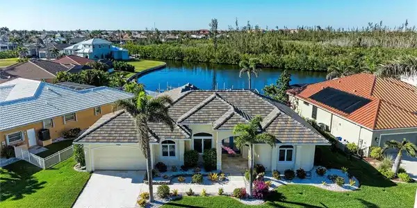 1368 GREBE DRIVE