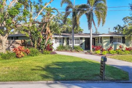 5211 CARMILFRA DRIVE