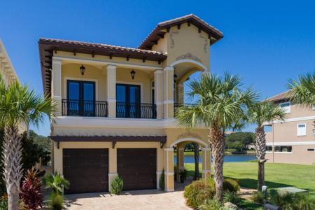294 YACHT HARBOR DRIVE