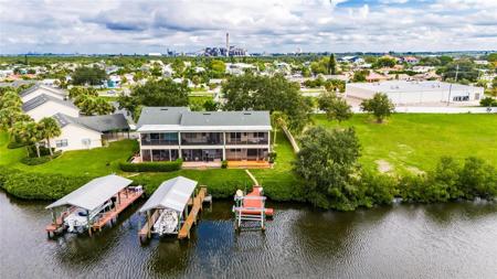 602 YARDARM DRIVE