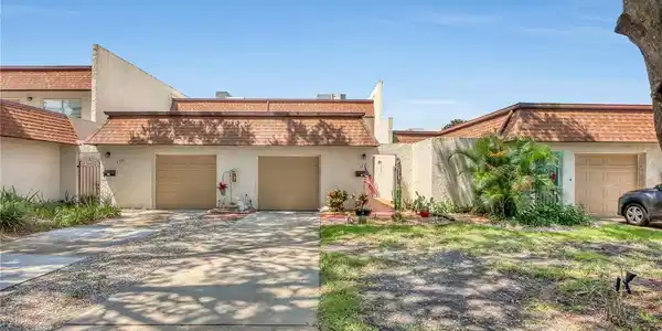 2554 DEMARET DRIVE