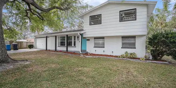 6808 MORNAY COURT