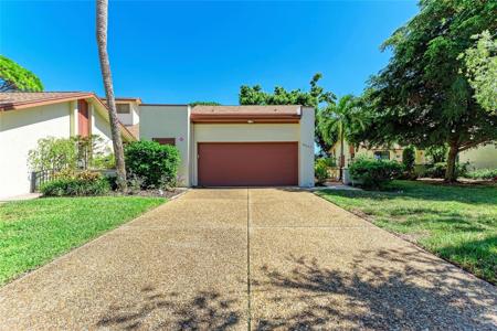 6207 COURTSIDE DRIVE