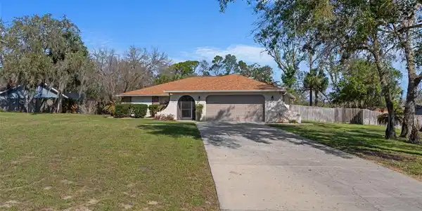 7851 FLORAL DRIVE