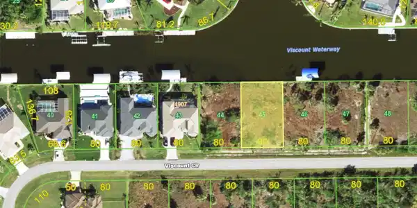 15610 VISCOUNT CIRCLE