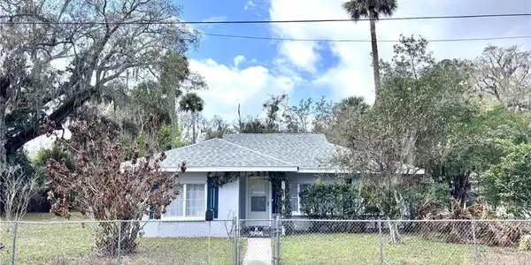 718 REVERE STREET