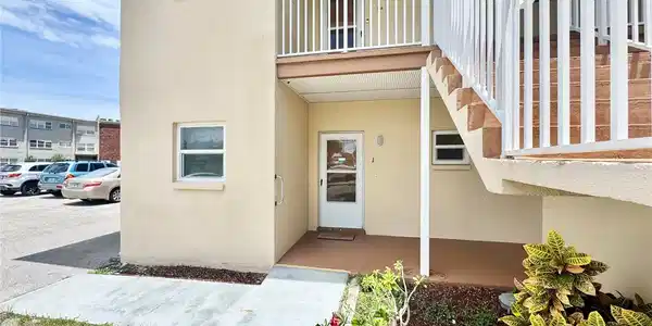 3116 HARBOR BOULEVARD