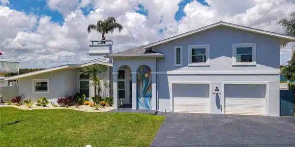 3402 JOHN ANDERSON DRIVE