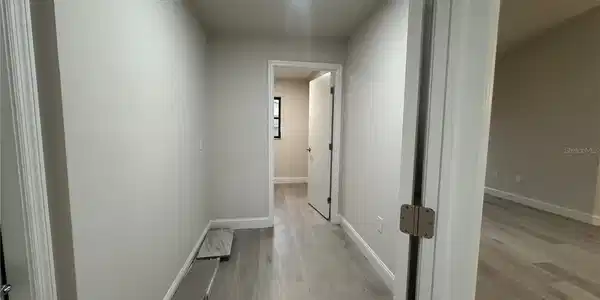 Image 4 Image 4