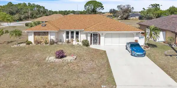 1726 BLUE LAKE CIRCLE