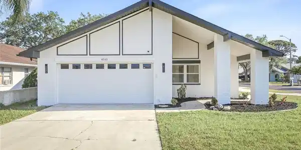 4510 RICKOVER COURT