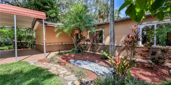 5989 PALM CREEK DRIVE